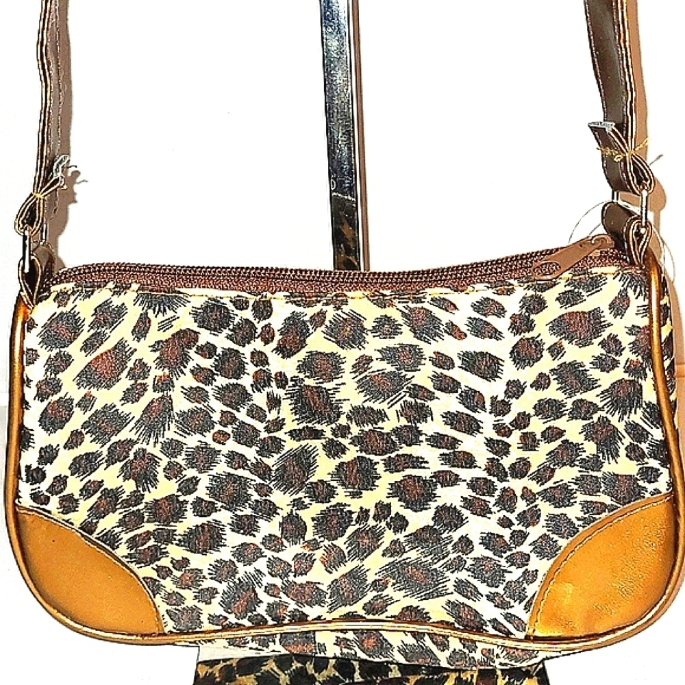 Shoulder Hand Bag Purse Leopard Print Copper colored trim 8" strap drop
